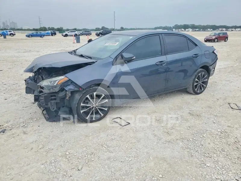 2018 Toyota COROLLA фото