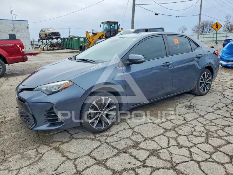 2018 Toyota COROLLA фото