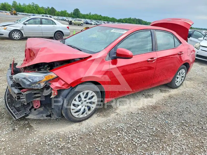 2018 Toyota COROLLA фото