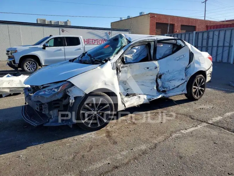 2018 Toyota COROLLA фото
