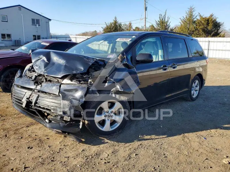2018 Toyota SIENNA фото