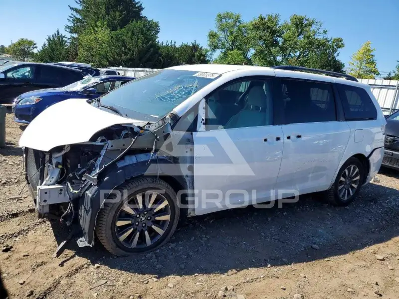 2018 Toyota SIENNA фото