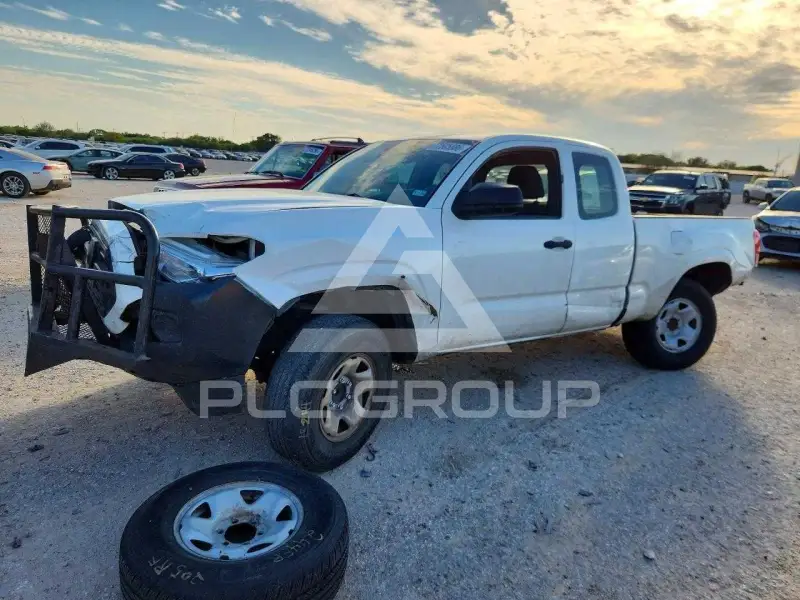 2018 Toyota TACOMA photo