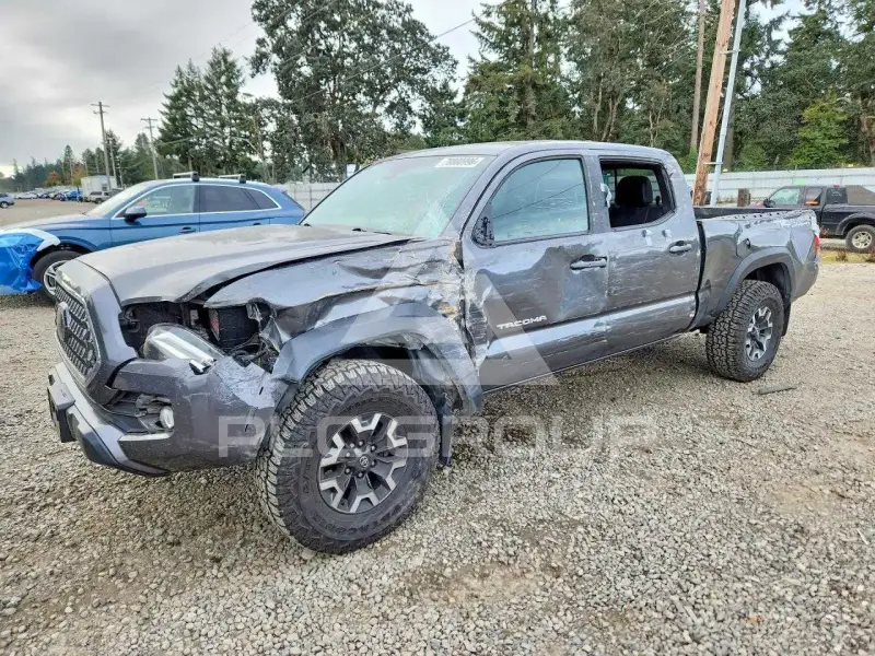 2018 Toyota TACOMA photo
