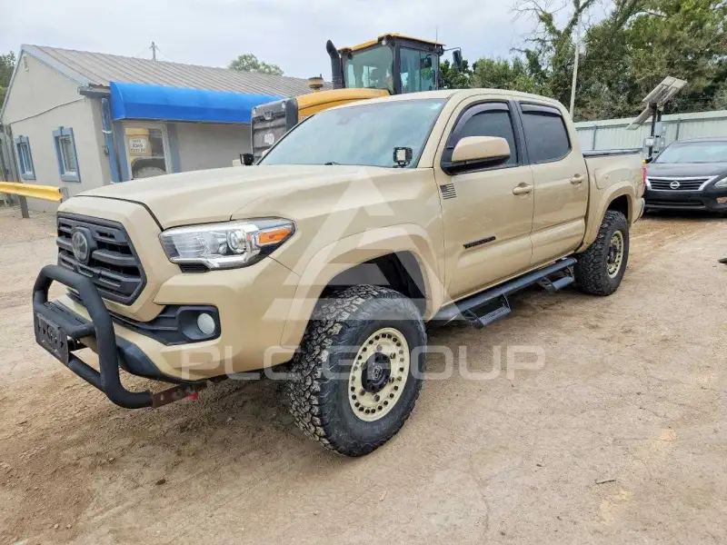 2018 Toyota TACOMA фото