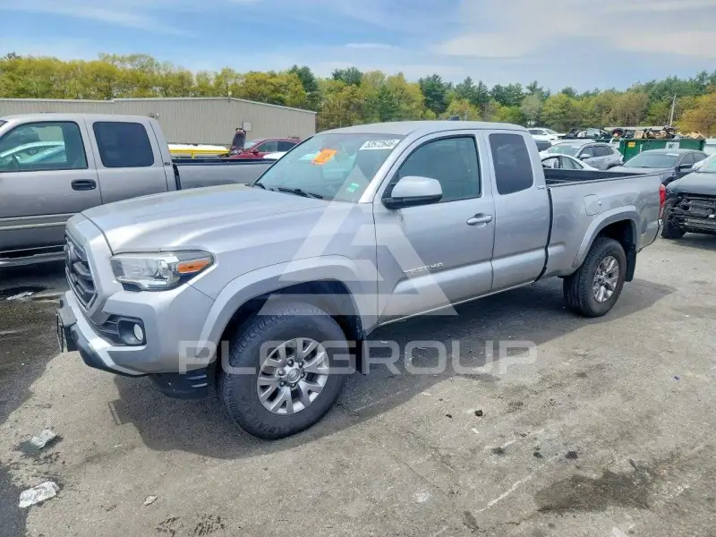 2018 Toyota TACOMA photo