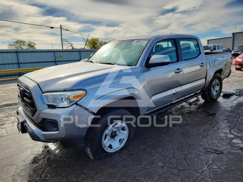 2018 Toyota TACOMA photo