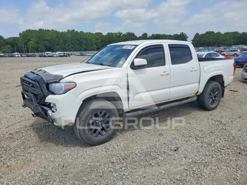 2018 Toyota TACOMA photo