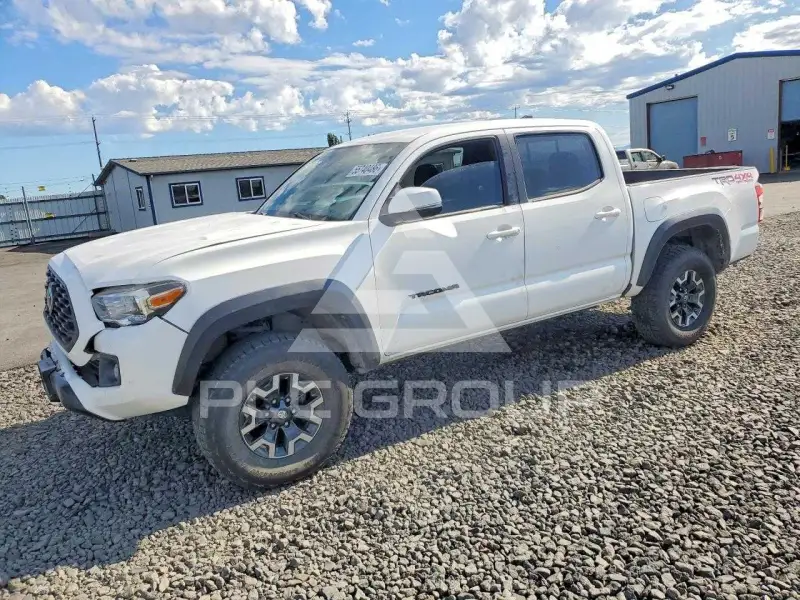 2018 Toyota TACOMA фото