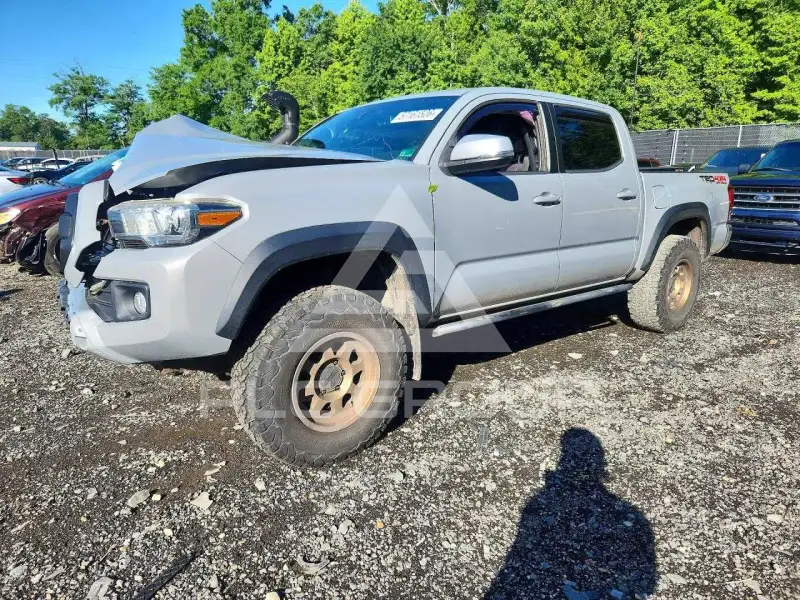 2018 Toyota TACOMA фото