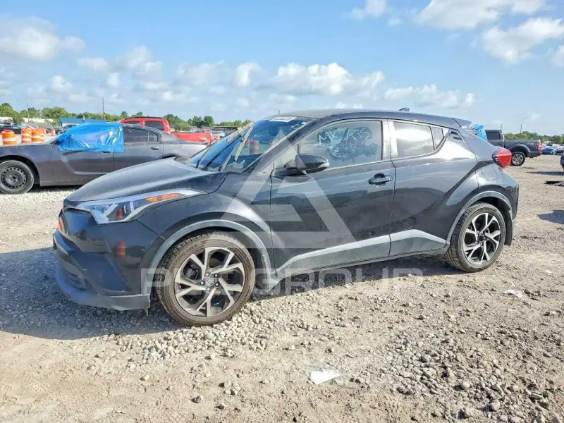 2018 Toyota C-HR фото