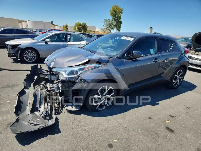 2018 Toyota C-HR фото