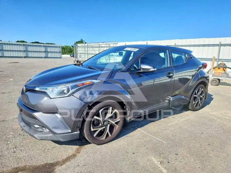 2018 Toyota C-HR фото