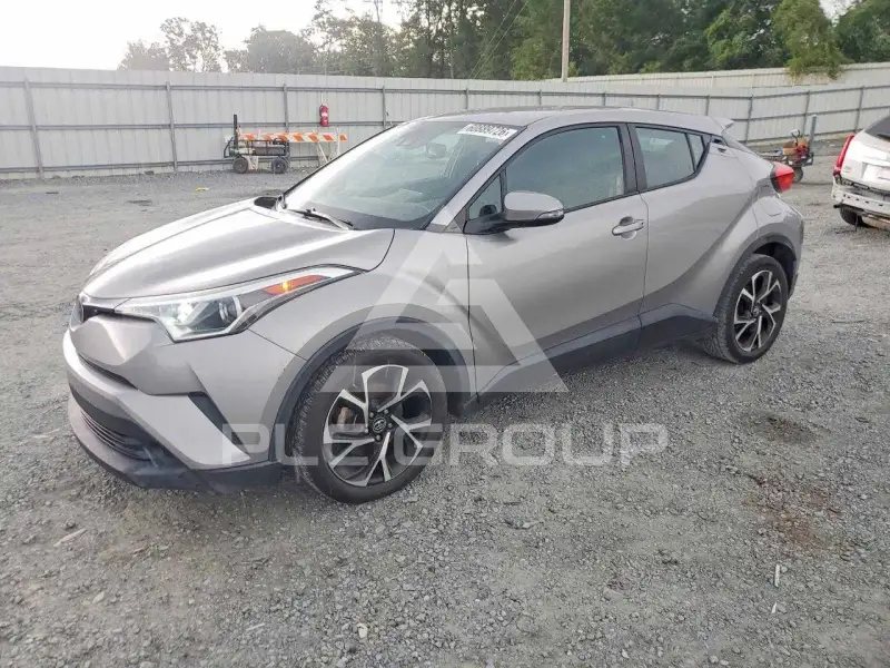 2018 Toyota C-HR photo