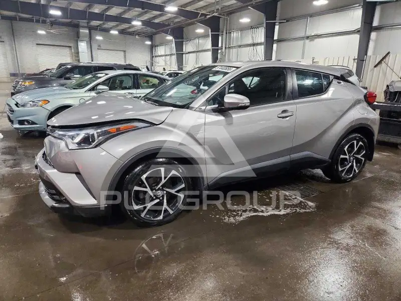 2018 Toyota C-HR фото