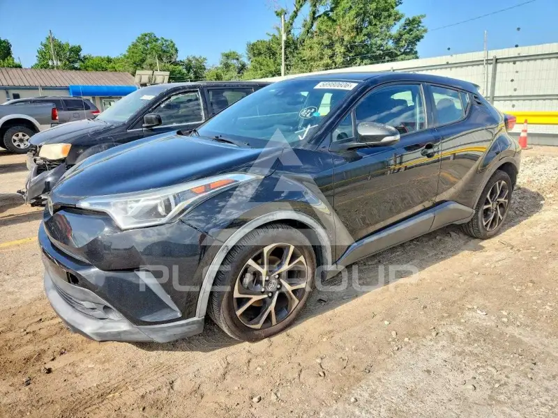 2018 Toyota C-HR фото