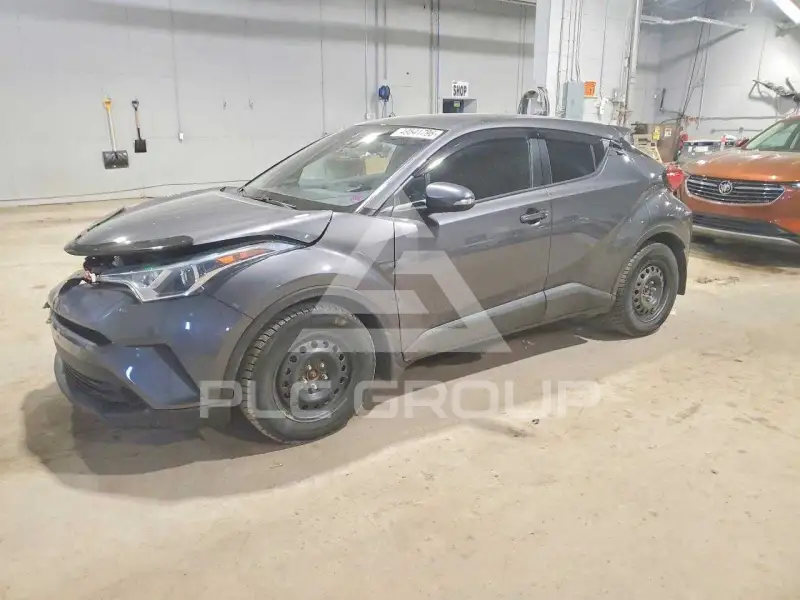 2018 Toyota C-HR фото