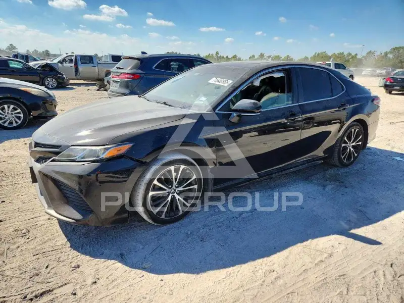 2018 Toyota CAMRY фото