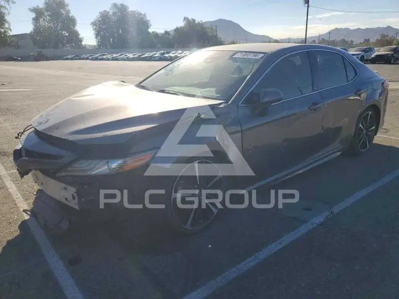 2018 Toyota CAMRY фото