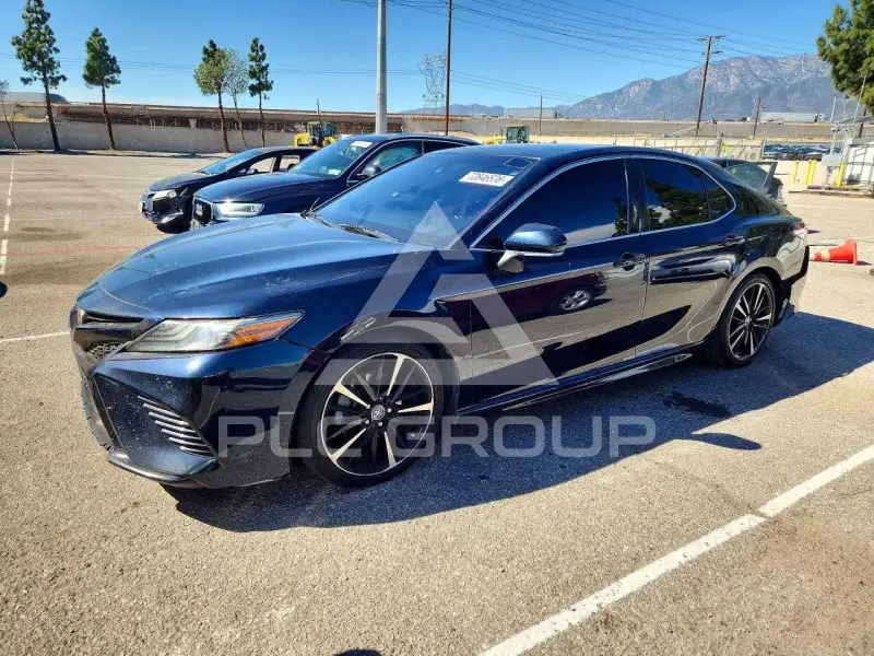 2018 Toyota CAMRY фото