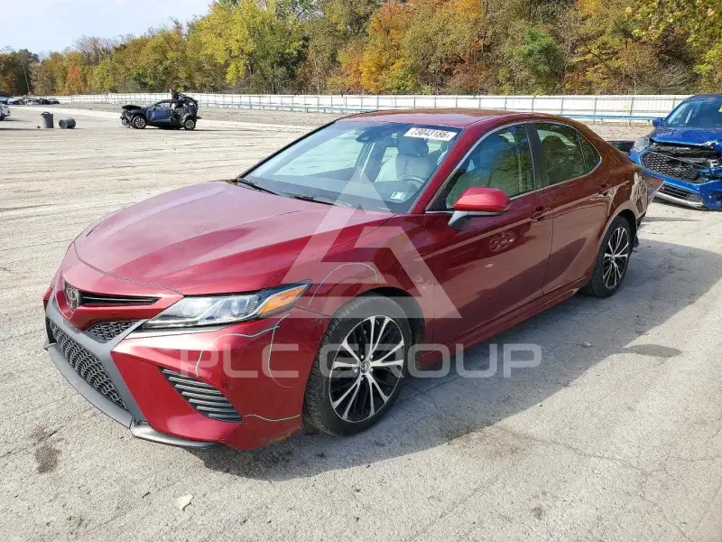 2018 Toyota CAMRY фото