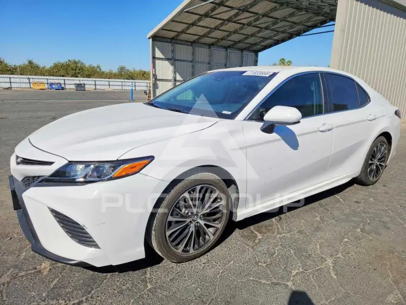 2018 Toyota CAMRY фото