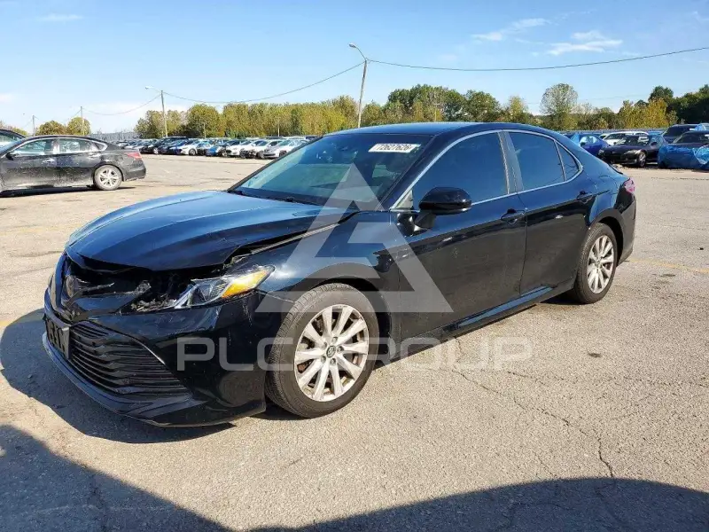 2018 Toyota CAMRY фото