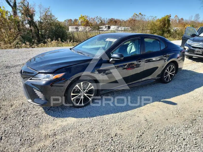 2018 Toyota CAMRY фото