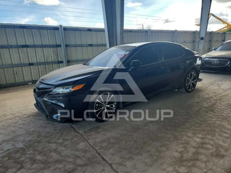 2018 Toyota CAMRY фото