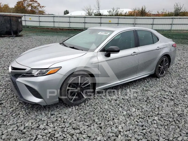 2018 Toyota CAMRY photo