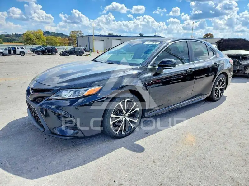 2018 Toyota CAMRY photo