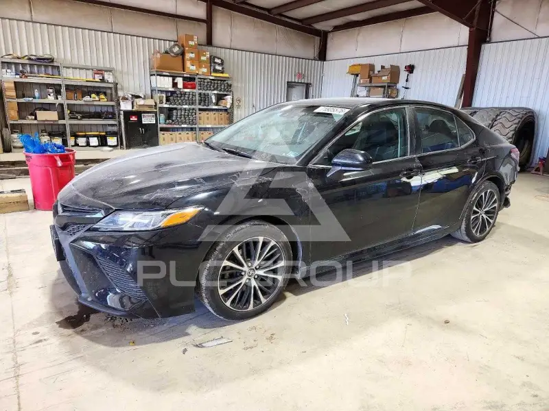 2018 Toyota CAMRY фото