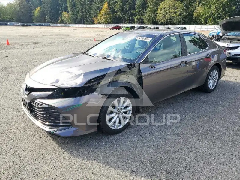 2018 Toyota CAMRY фото