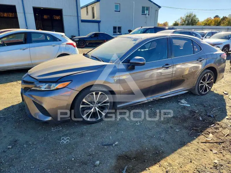 2018 Toyota CAMRY фото