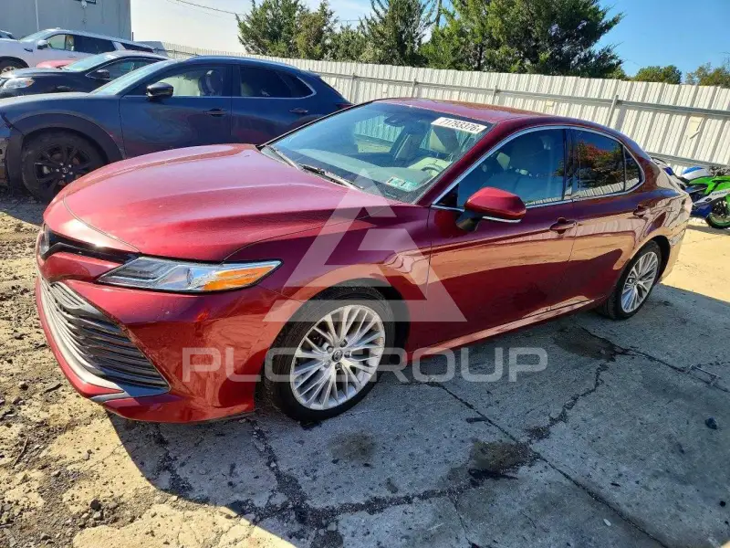 2018 Toyota CAMRY фото