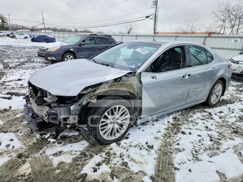 2018 Toyota CAMRY photo