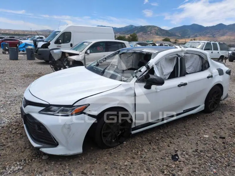 2018 Toyota CAMRY photo