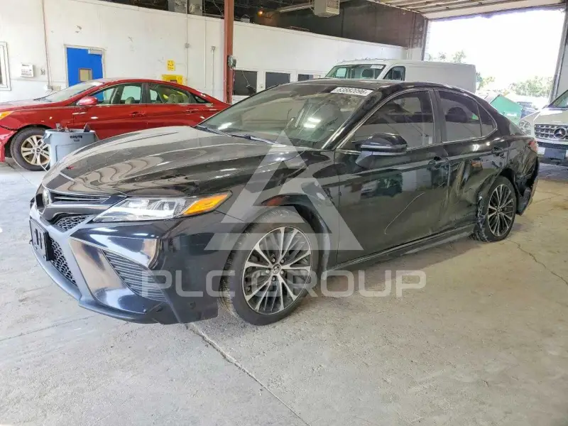 2018 Toyota CAMRY фото