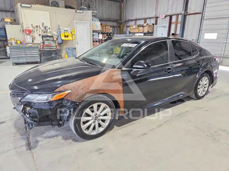 2018 Toyota CAMRY фото