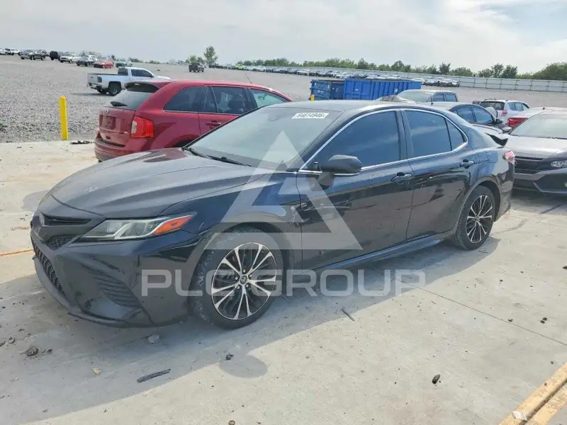 2018 Toyota CAMRY фото