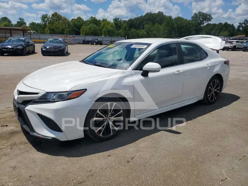 2018 Toyota CAMRY фото