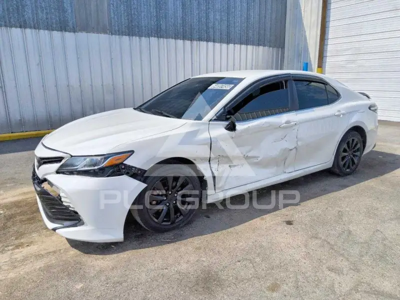 2018 Toyota CAMRY фото
