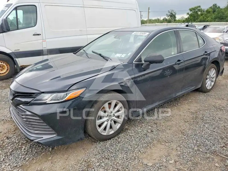 2018 Toyota CAMRY photo