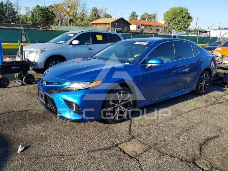 2018 Toyota CAMRY фото