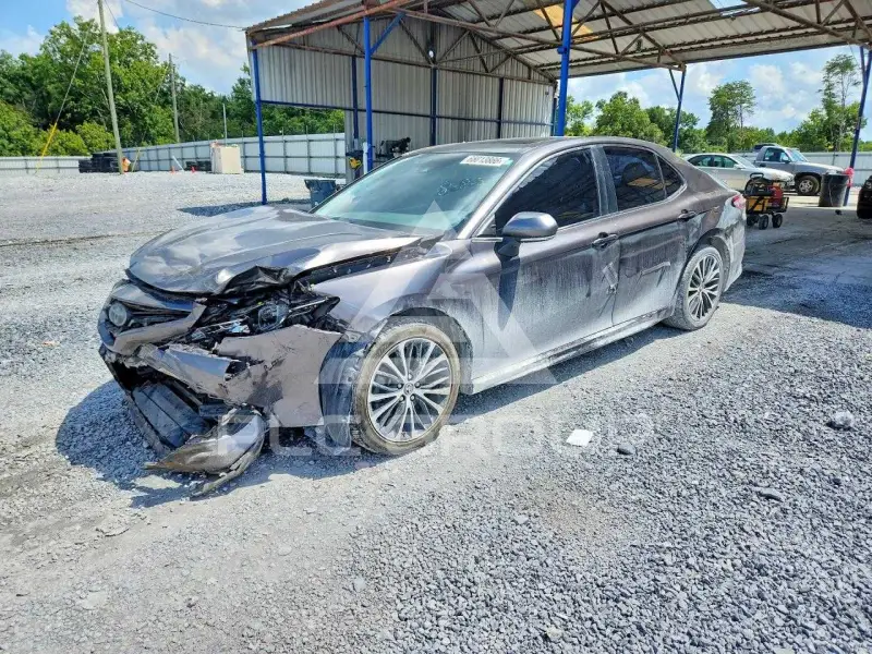 2018 Toyota CAMRY фото