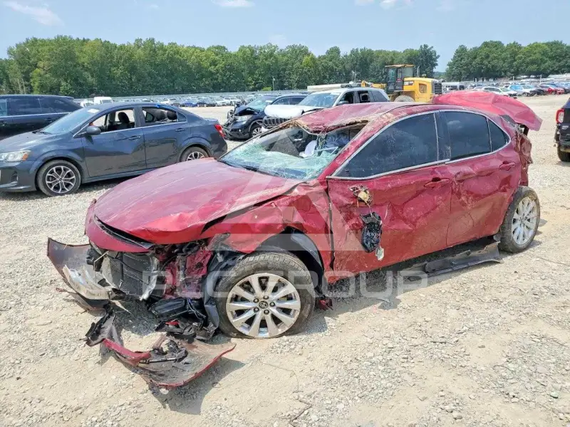 2018 Toyota CAMRY фото