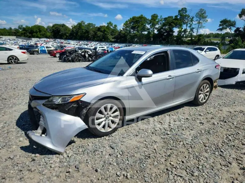 2018 Toyota CAMRY фото
