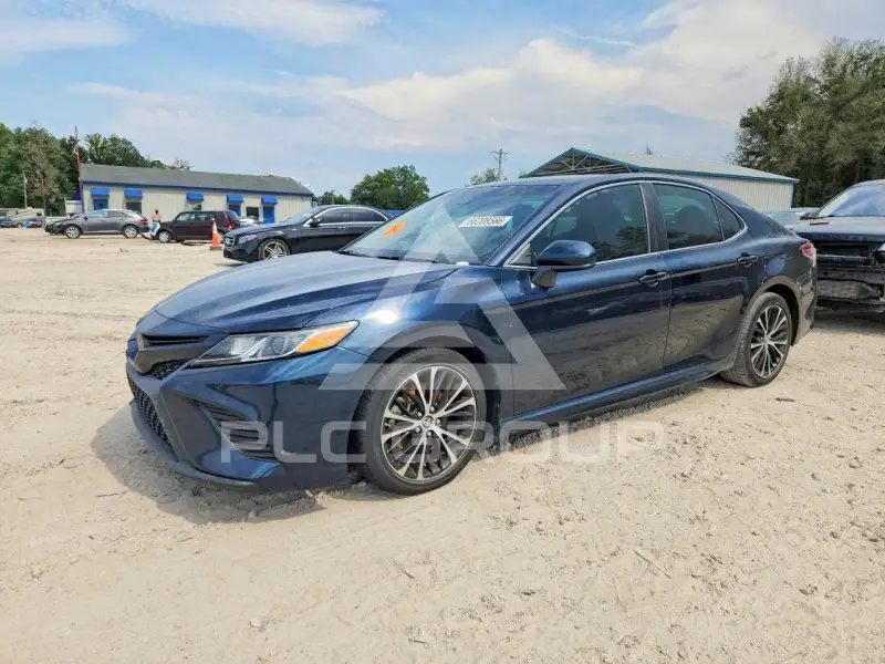 2018 Toyota CAMRY фото