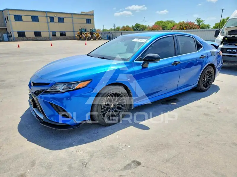 2018 Toyota CAMRY фото