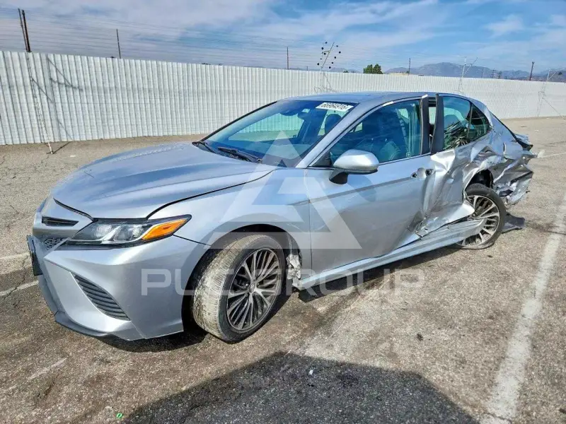 2018 Toyota CAMRY фото